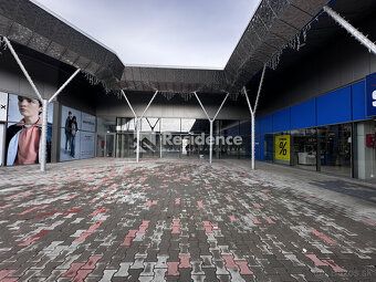 Prenájom obchodných priestorov – OC Retail Park Liptovský Mi
