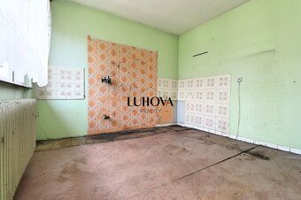 LUHOVA reality Vám výhradne ponúka na predaj dvojpodlažný ro