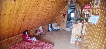 Ponúkame na predaj malebnú chalupu v lone prírody, kde 