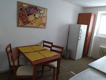Ponúkam na prenájom zariadený 2 izb. tehlový byt v tichej lo