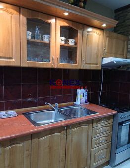 ID:3081
Ponúkame Vám na predaj 3 izbový byt v Sečovciach:
 -