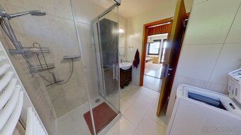 Ikonreality Vám ponúka na predaj priestranný 6-izbový rodinn