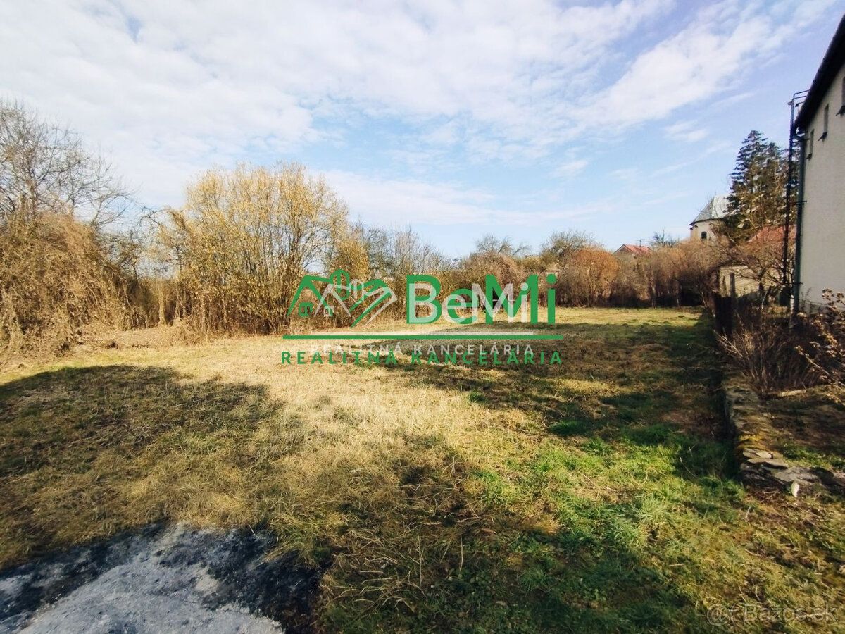 Typ: Pozemky - bývanie Obec: Trebeľovce
ID:096-14-VETOE Vide