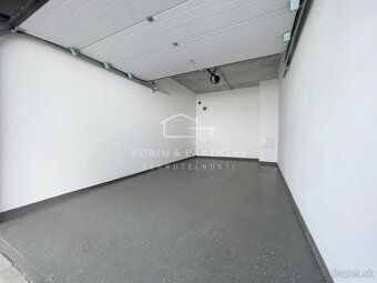 Typ: 1-izbový byt Obec: Komárno
Praktický, udržiavaný a svie