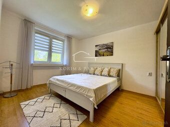 Typ: 2-izbový byt Ulica: E. B. Lukáča Obec: Komárno
Na prená
