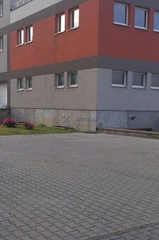 Typ: Garáže a parkovacie miesta Ulica: Tomáša Ružičku Obec: 