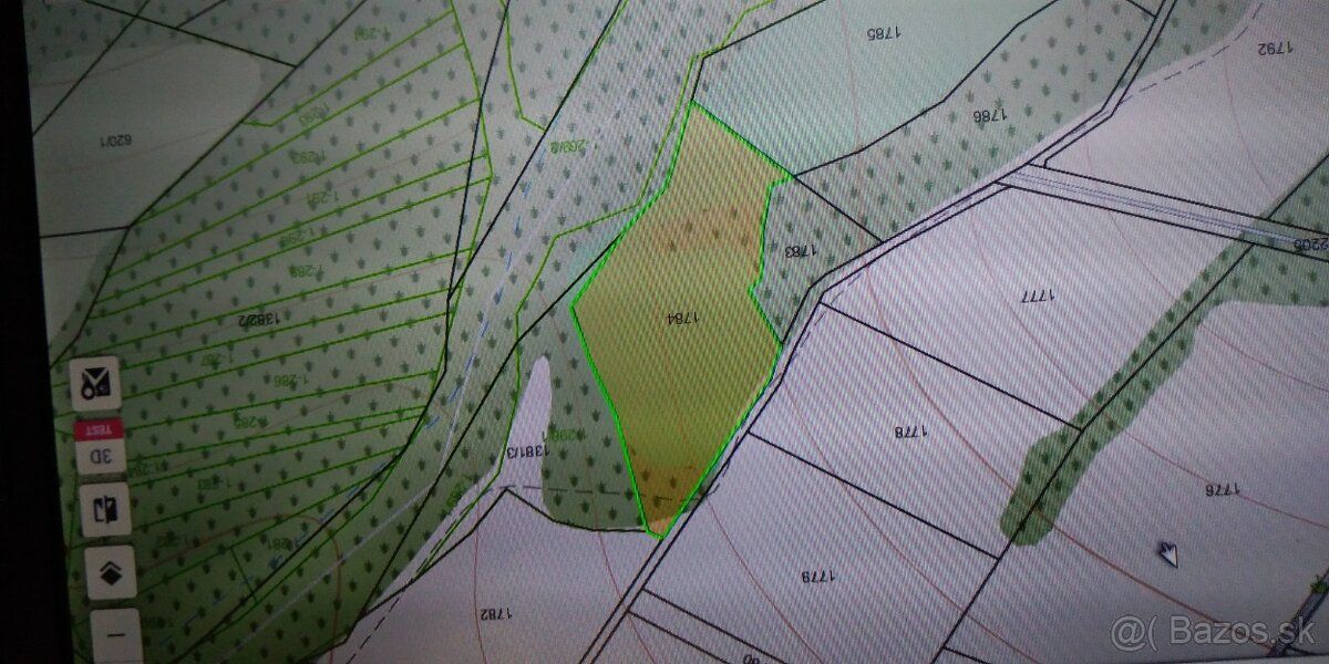 Ponúkame pozemok - výmera je 4129m2 -v perspektívnej lokalit