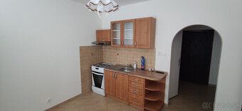 Prenajmem moderný prerobený 1 izbový byt na ulici MDŽ v Šura