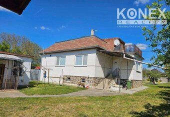 ID:4073
Ponúkame na predaj priestranný rodinný dom v obci La