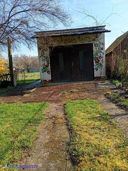 Ponúkam Vám na predaj rodinný dom v meste Želiezovce, katast