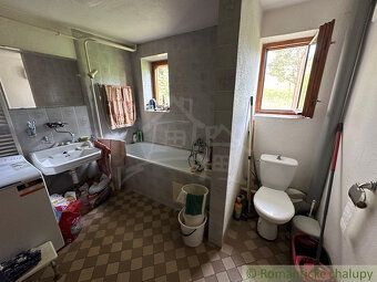 Na predaj usadlosť na polosamote v obci Uzovská Panica. Usad