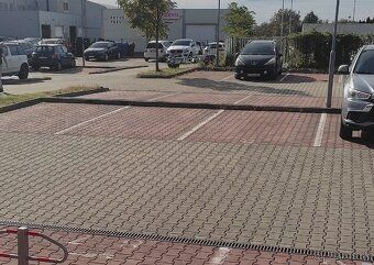 Ponúkame Vám na predaj vonkajšie parkovacie miesto na adrese