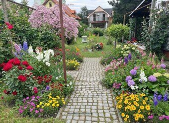 🏡 Na predaj: Rodinný dom s podkrovím, pivnicou, letným domče