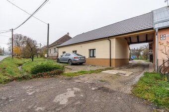 Dobrý deň, hľadám dom/pozemok v Novej Dubnici. Ďakujem. 0908