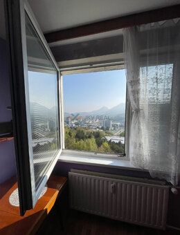Typ: 3-izbový byt Ulica: sídlisko rozkvet Obec: Považská Bys