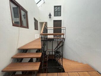 Ponúkame Vám na predaj nebytové priestory s možnosťou presta