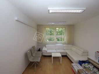 Klimatizované kancelárske priestory na prenájom, 20 m2, v bl
