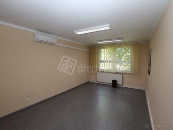 Klimatizované kancelárske priestory na prenájom, 20 m2, v bl