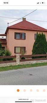 Rodinný dom Spišské Podhradie – 1600 m² pozemok, garáž, krás
