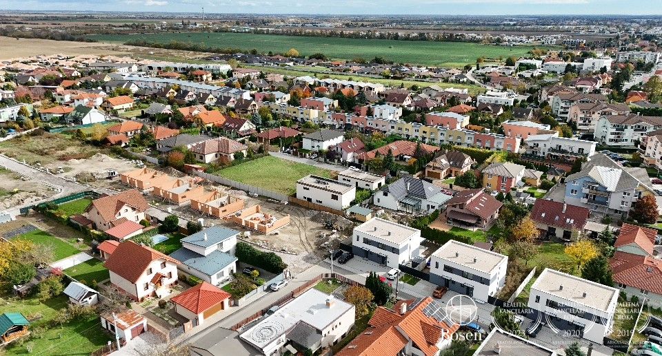 Typ: Rodinný dom Ulica: Zelená Obec: Rovinka
BOSEN Group Vám