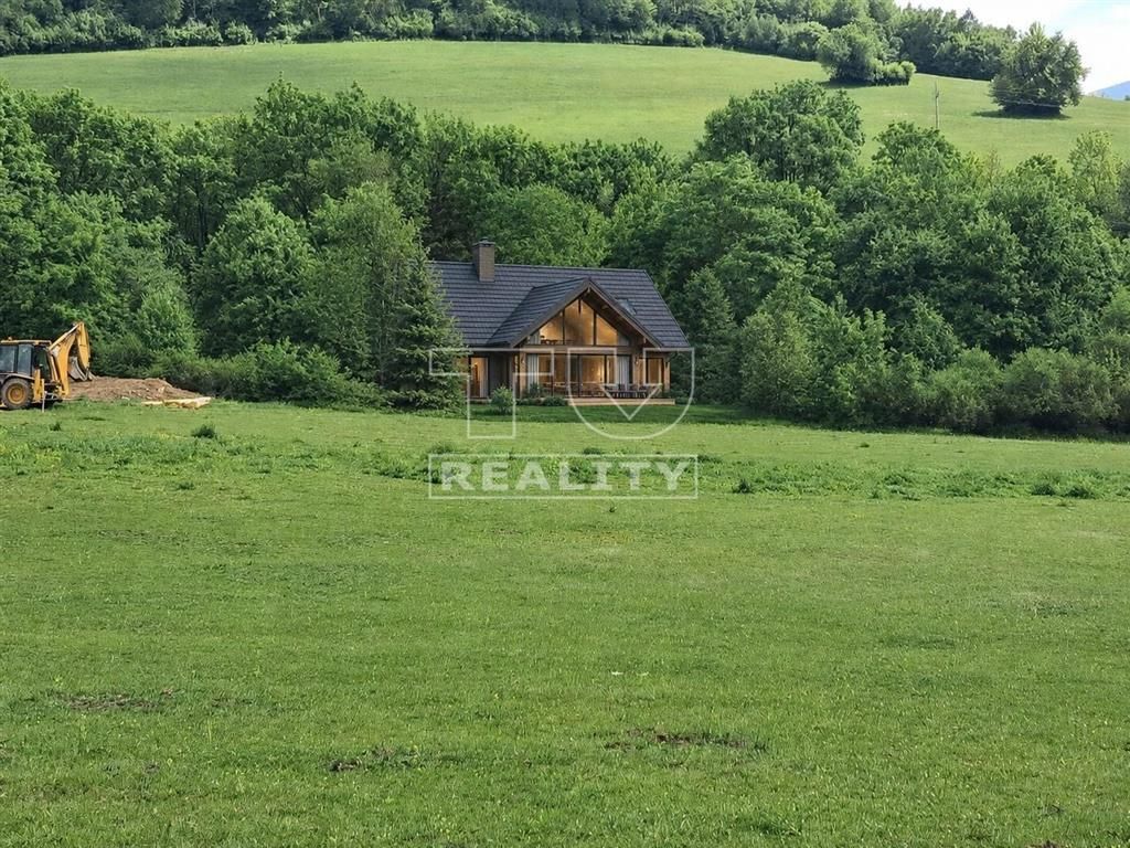 TUreality ponúka na predaj pozemok vhodný na výstavbu rodinn