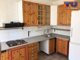 Trojizbák, ktorý čaká na tvoju víziu.
Košice – Ťahanovce | 8