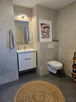 Hľadáte moderné bývanie v srdci mesta? Ponúkame na prenájom 