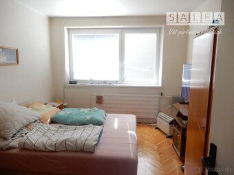 Typ: 3-izbový byt Ulica: - Obec: Šarovce
SaleA- Váš partner 