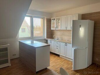 Ponukame dom do prenajmu za cenu bytu. Len 750 eur/mes.vr.en