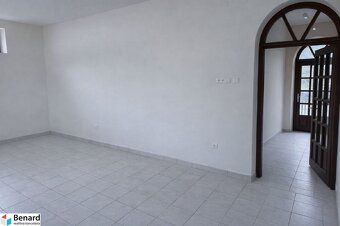 Obchodné priestory + reštaurácia | Hlavný ťah smer Prešov ? 