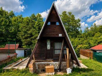 Predám záhradu 1000 m2, sad, ovocné stromy, jablká, orech, 4