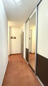 EXKLUZÍVNE IBA U NÁS! Realitná kancelária RE/MAX ponúka na p