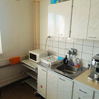 TB Real ponúka exkluzívne na predaj polyfunkčnú 2 podlažnú m