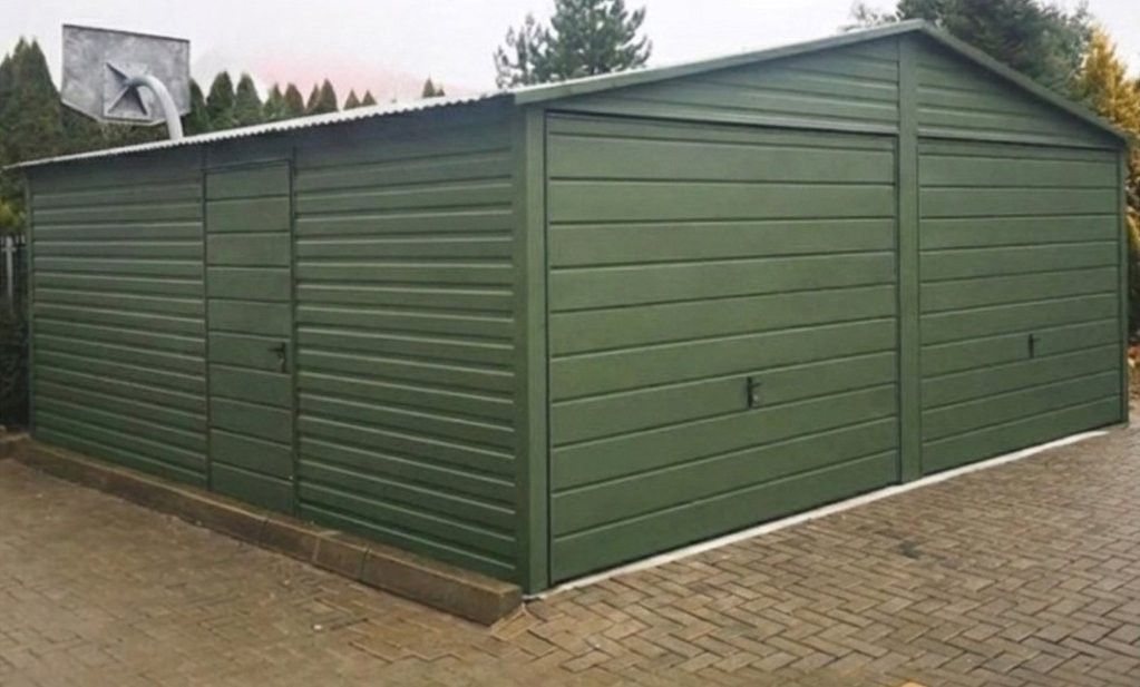 Predám plechovú garáž 6x9 Pevná, funkčná a estetická oceľová