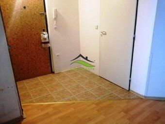 Ponúkame Vám : Priestranný a príjemný 3 izb. byt s balkónom 