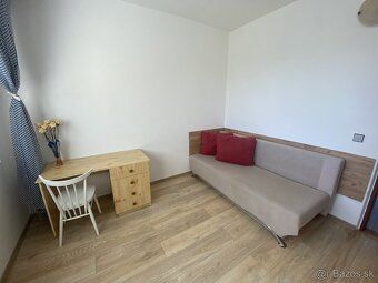 - PRENÁJOM - 4 – izbový byt 80m2 - čiastočne zariadený a vyb