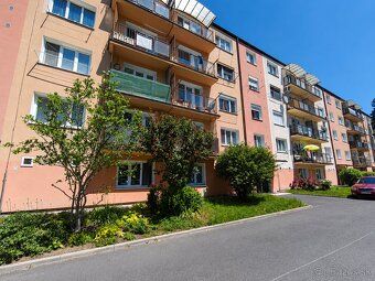 Ponúkame na predaj zrekonštruovaný 2-izbový byt s balkónom n