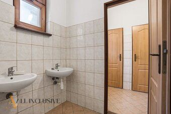 Realitná spoločnosť ALL INCLUSIVE Vám ponúka:
NA PREDAJ
Poly