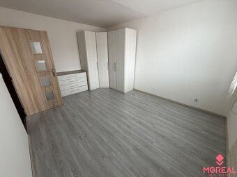 Ponúkame Vám na predaj 1 izbový byt bez balkónu po čiastočne