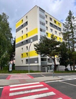 Dáme do dlhodobého prenájmu 2 izbový apartmán o výmere 52 m2