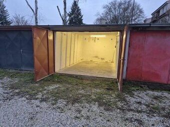 Prenajmem garaz v garazovom dome v Pezinku na Severe...volna