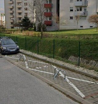 Ponúkame Vám na predaj garáž na Pionierskej ul. v Bratislava