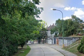 Ponúkame Vám na predaj garáž na Pionierskej ul. v Bratislava