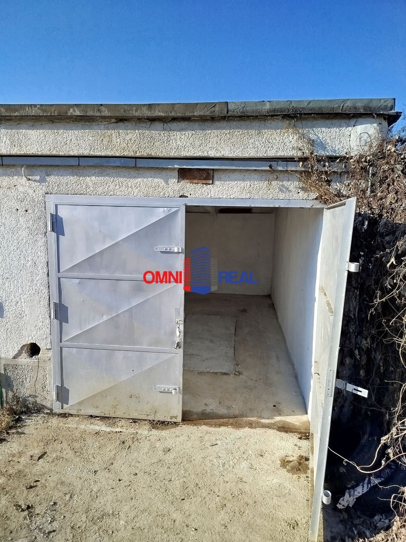 Ponúkame Vám na predaj garáž na Skalickej ceste v Bratislave