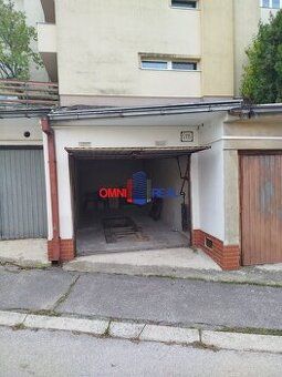 Ponúkame Vám na predaj samostatnú garáž na ul. Jura Hronca, 