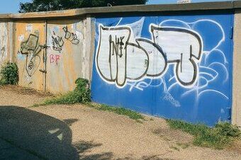 Ponúkame Vám na predaj garáž na Skalickej ceste v Bratislave