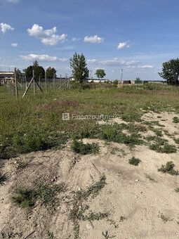 Typ: Pozemky - pre rodinné domy Obec: Trstice
🏡 Na predaj: K