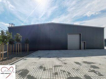 Ponúkame na prenájom 1000 m2 nový skladový priestor s tromi 