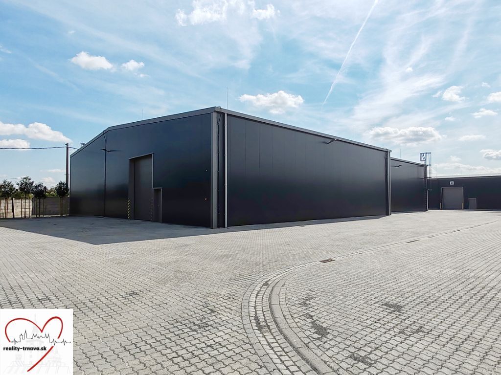Ponúkame na prenájom 1000 m2 nový skladový priestor s tromi 