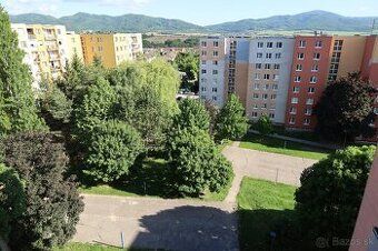 Hľadáme slnečný 2izbový alebo 3izbový byt v Trenčíne na sídl